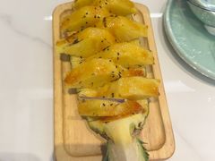 -嗨辣小聚·盘锦河蟹·海鲜烧烤龙虾(盘锦十年好店)