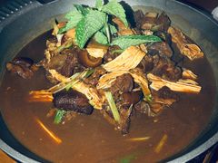 -隔壁老王·家常云南菜(花巷店)