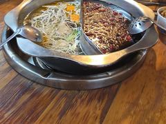 -储奇门鳝鱼火锅(总店)