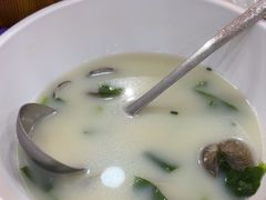 -鹏城人家海鲜酒家·23年老字号(较场尾店)