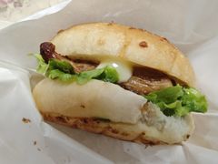 招牌秘制鸡腿堡-必胜客(港汇店)