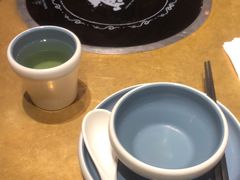 -左庭右院鲜牛肉火锅(金山万达店)