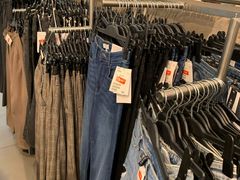 -H&M(鹏欣水游城店)