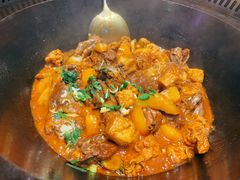 -山河屯铁锅炖·非遗东北菜(南山店)