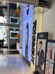 -TONI&GUY