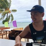 啊罗那海滩并不大,走15分钟就逛完了,沙滩不够细