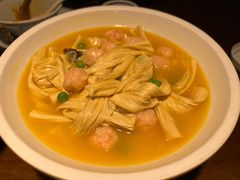 鲜虾滑焖腐竹-图味美小黄鱼·本地菜(景瀚店)