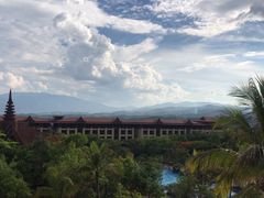 -西双版纳融创皇冠假日度假酒店