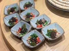 -野山舂·贵州现舂酸汤牛肉(鸿通城店)