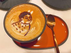 -潮一不贰·法式甜品·生日蛋糕·西式简餐(外滩店)