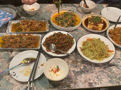 -浩海火燒雲傣家菜(芮欧百货店)