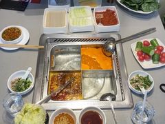 -海底捞火锅(杭州滨江九宜城店)