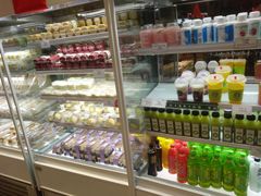 零售区-仟吉KenGee(武汉高铁站店)