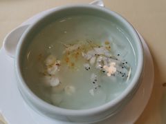 冰镇雪梨果银耳羹-王宝和酒家(黄浦店)