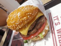 -The Habit Burger Grill 哈比特汉堡(爱琴海店)