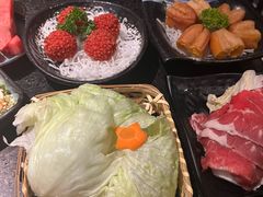 -湊湊火锅·茶憩(新中关购物中心店)