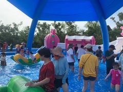 -季高兔窝窝亲子园(上海薰衣草公园店)