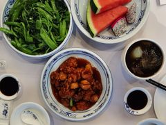 -聚春园自助餐厅(东街口店)