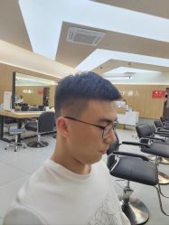 点击看大图 -川和潮人漂色·烫染·接发