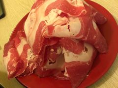-洞庭洲·防空洞火锅·烧烤·铜锅涮肉(新百广场店)