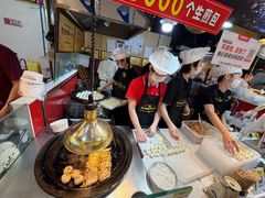 -观音桥步行街