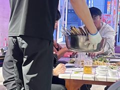 -曹掌柜小酒馆烧烤集团(宾川路店)