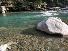 -重庆神龙峡漂流