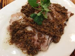 沙姜猪手-百年银屏蚝烙·潮汕菜·非遗(乐山店)