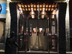 门面-北平食府·北京烤鸭(北京西站六里桥店)