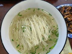 -百年老字号·观振兴蟹黄面·三虾面·苏式面(观前街富仁坊巷店)