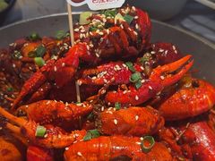 -巴厘龙虾·榜首油焖大虾(音乐学院·沿江酒馆店)