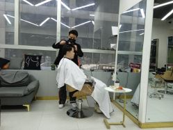 -优加东京秀烫染SALON