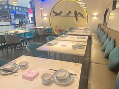 餐具摆设-周渝食惦·酸菜鱼精致川菜(横岗店)