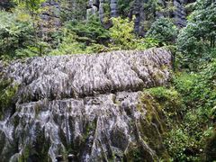 -梭布垭石林景区