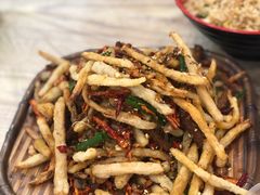 -江城燕子大排档(江汉路步行街店)