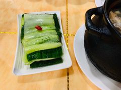 黄瓜皮-老火大骨头汤馆