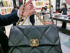 -CHANEL(恒隆广场店)