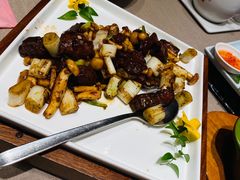 山菌葱爆雪花牛肉-尚一汤·粤菜海鲜(环球港店)