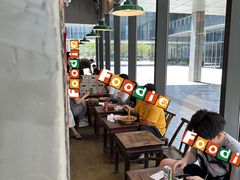 -方铲铲·成都板凳面(滨江银泰店)