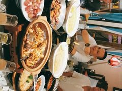 -帅巴人舅母子腊蹄民俗村