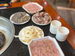 -九尺赵老四鲜鹅肠火锅