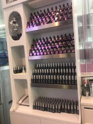 -薇兰专业脱毛连锁机构