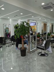 -Coo Hair salon