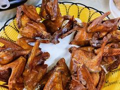 红烧乳鸽-百利鸽王(紫薇路店)