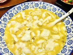 -东口码头·烧鸽子·鱼头泡饼·地方菜(金鹰悦城店)