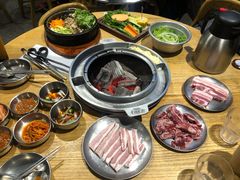 -姜虎东白丁烤肉(虹桥天地店)