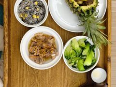 -雪梅月子中心(华侨城店)