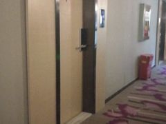 -麗枫酒店(长沙步行街南门口地铁站店)
