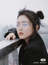 -时尚殿堂明星门店