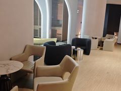 -涨巢·潮玩水疗局